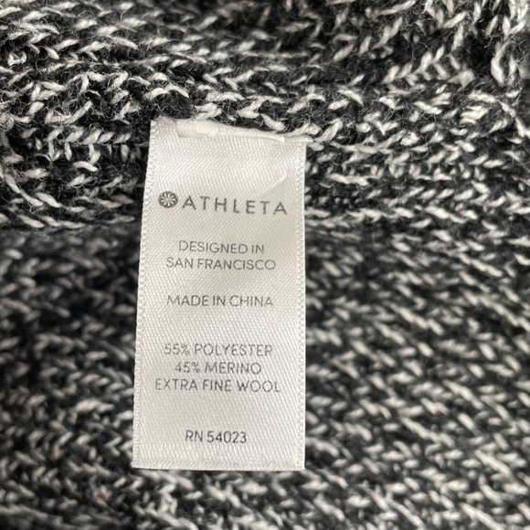 Athleta Shasta Black & White Heather Wool Blend Oversized Sweater Side Slit SZ M - Picture 9 of 10